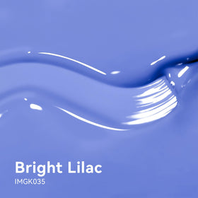 MAYCHAO brush stroke of lilac gel demonstrating smooth application benefit