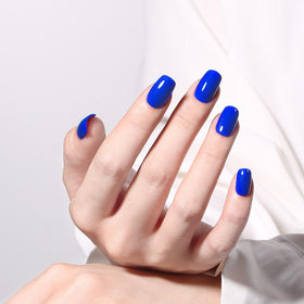 MAYCHAO brush stroke close-up revealing smooth application and even coverage benefit