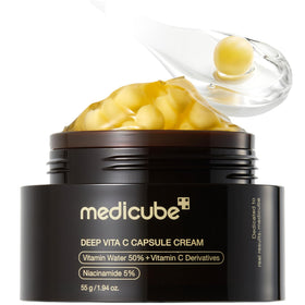 medicube front packaging showing golden vitamin C capsules and gel, conveys freshness