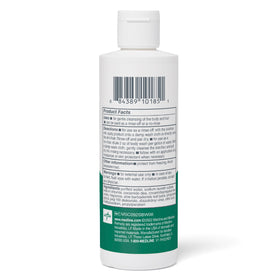Medline Remedy Essentials label close-up showing hypoallergenic formulation and CHG compatibility for professional use