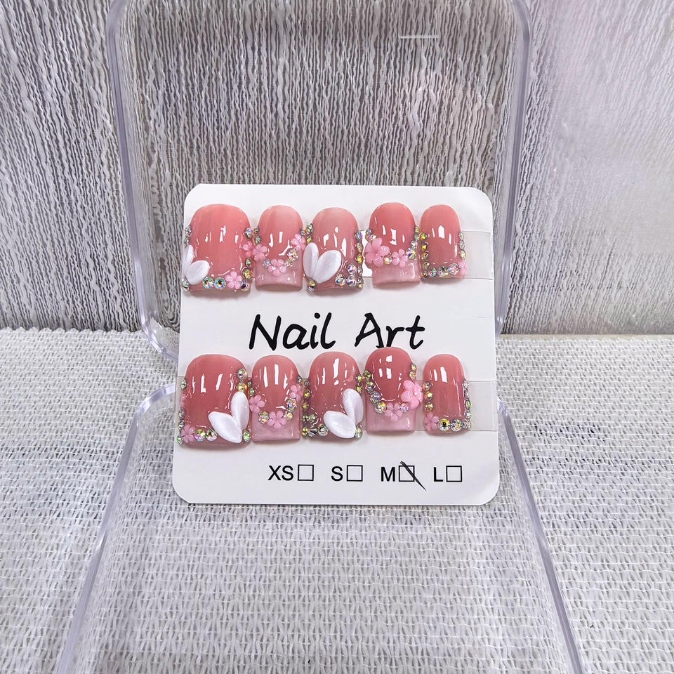 meemooron front packaging showing 10pcs kit and stickers for instant manicures