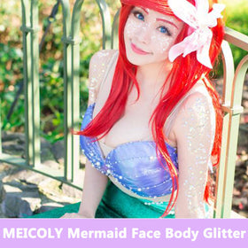 MEICOLY texture closeup revealing holographic sequins and smooth gel for long wear
