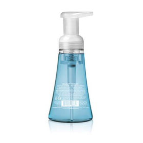 Method pump close-up highlighting easy dispensing and controlled foam