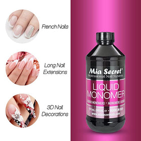 Mia Secret in-use with brush picking up monomer and acrylic powder for precise application