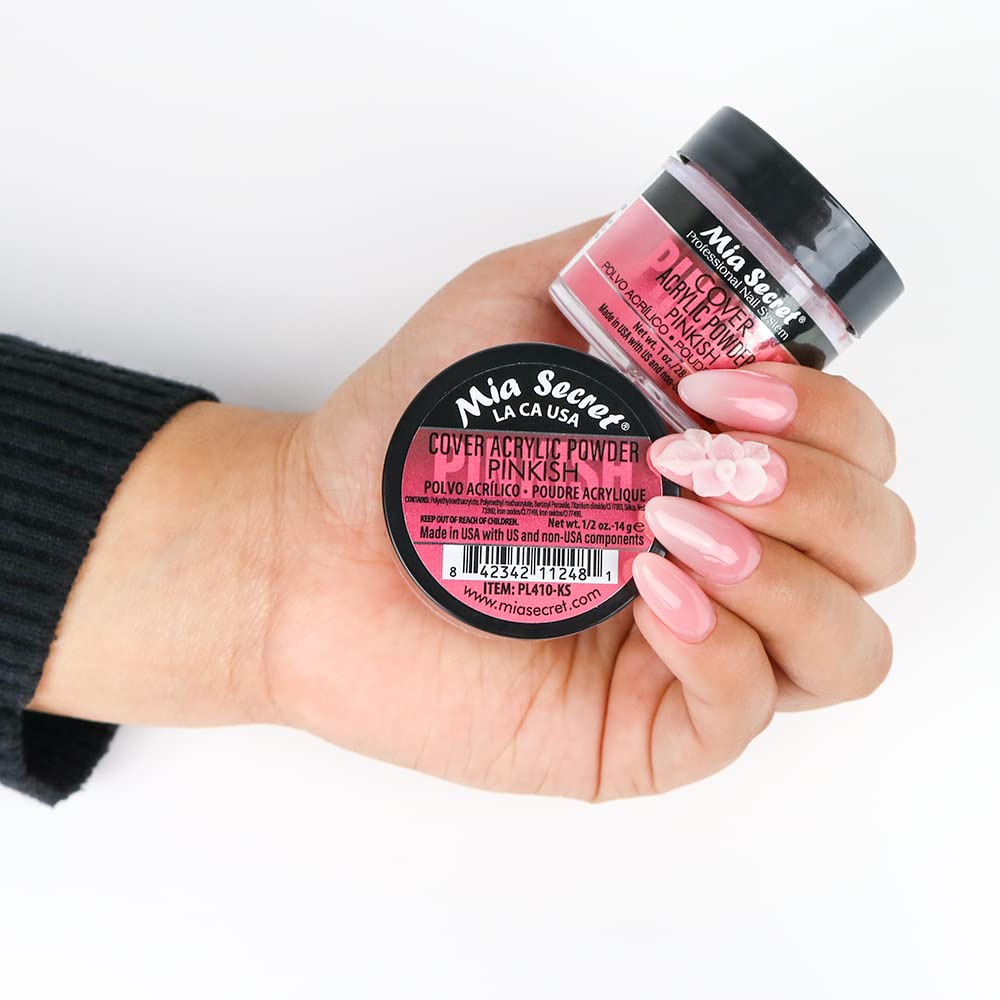 Mia Secret fine pinkish acrylic powder texture close-up showing ease of smoothing