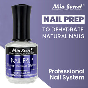 Professional applying Mia Secret dehydrator in salon for improved product bonding
