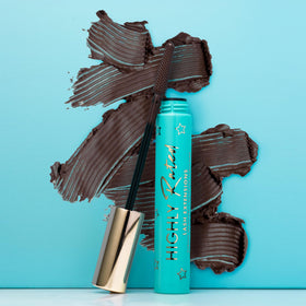 Milani mascara wand close-up illustrating brush design for precise application