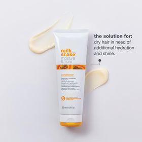 milk_shake creamy conditioner texture pouring from bottle to show hydration and slip