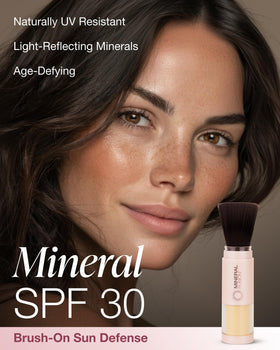 Mineral Fusion brush close-up highlighting easy, mess-free application benefit