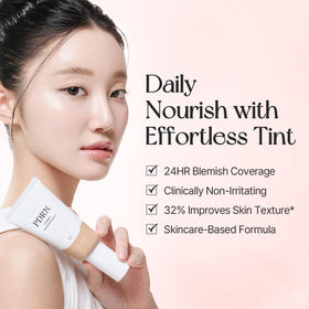 mixsoon cream texture close-up highlighting hydrating, weightless finish benefit
