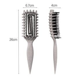 MMBVSZ Candybrush used on wet hair showing quick product distribution benefit