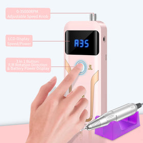 MOCOWIND charging cable and battery indicator displaying fast recharge and long runtime