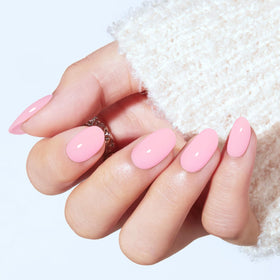 modelones close-up of nail shape and smooth surface for salon finish