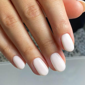 modelones close-up of nail surface highlighting smooth gloss finish