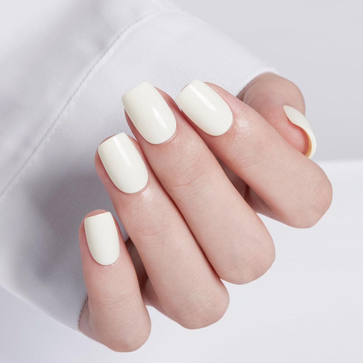 modelones close-up of nail texture and square tip highlighting smooth finish and durability