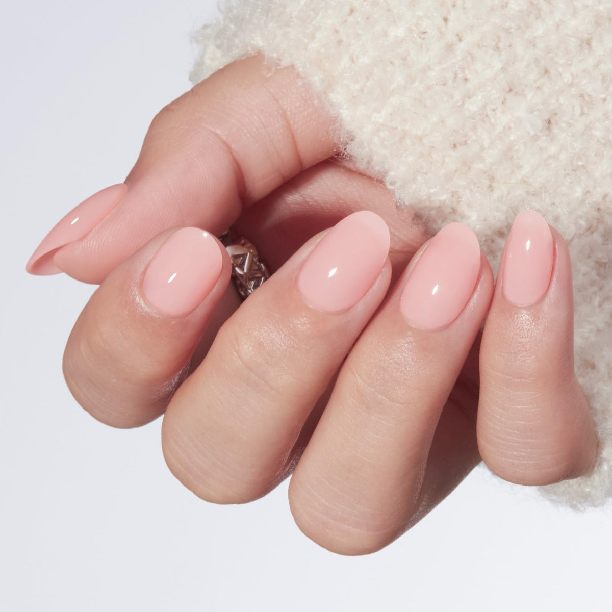 modelones front packaging showing nude pink nails and included accessories for easy selection
