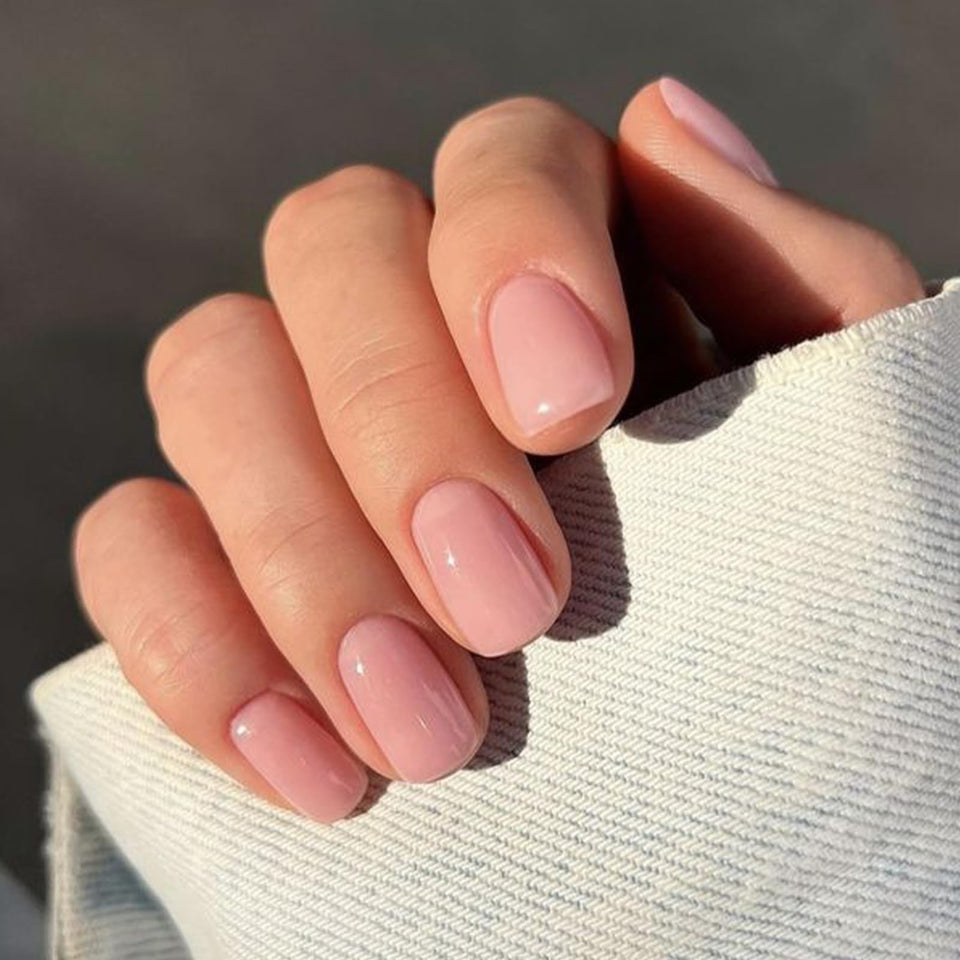 modelones front packaging showing kit and nails, easy salon results