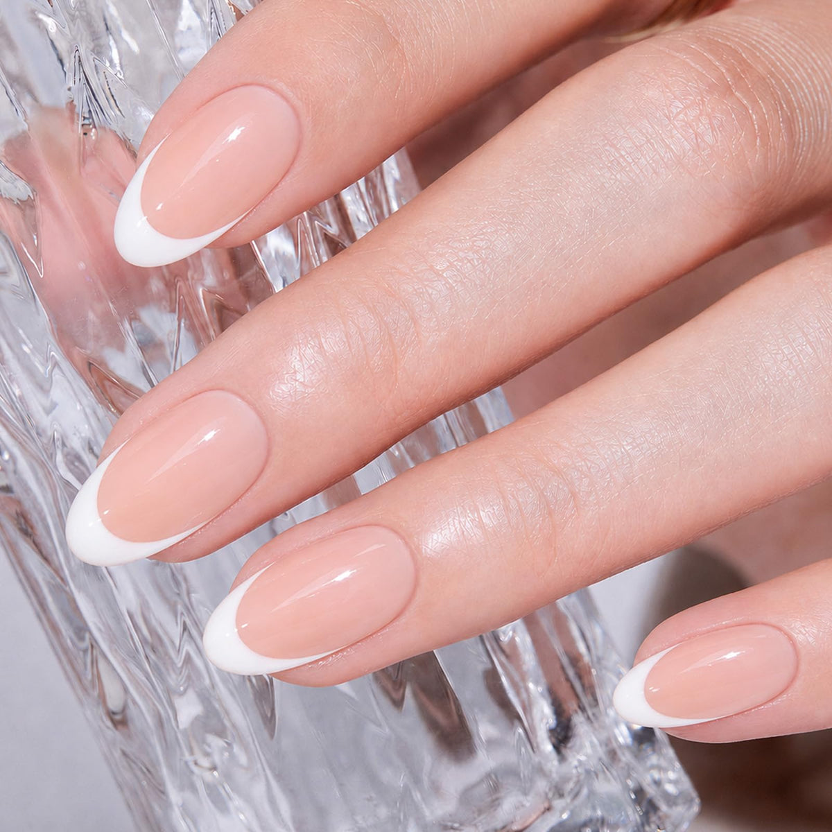 modelones 32-piece nail layout in 16 sizes demonstrating size options and fit