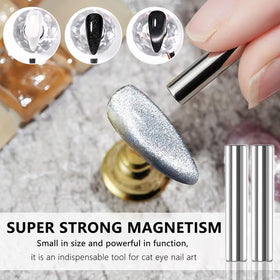 MOLILON demo on a fingernail showing strong cat-eye shimmer effect