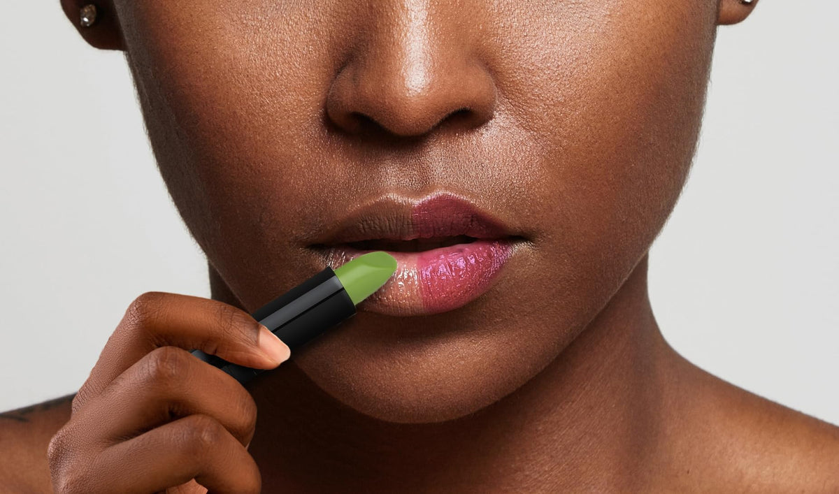 Mood Lips on mask showing mask-proof performance and reduced transfer