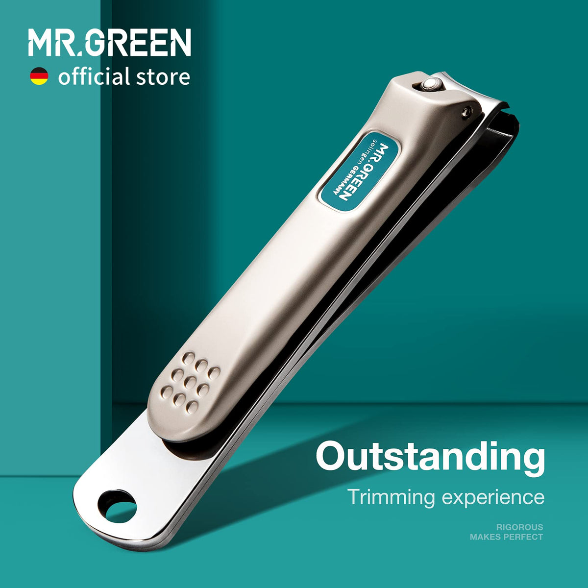 MR.GREEN close-up of curved blade edge highlighting precision sharpness benefit