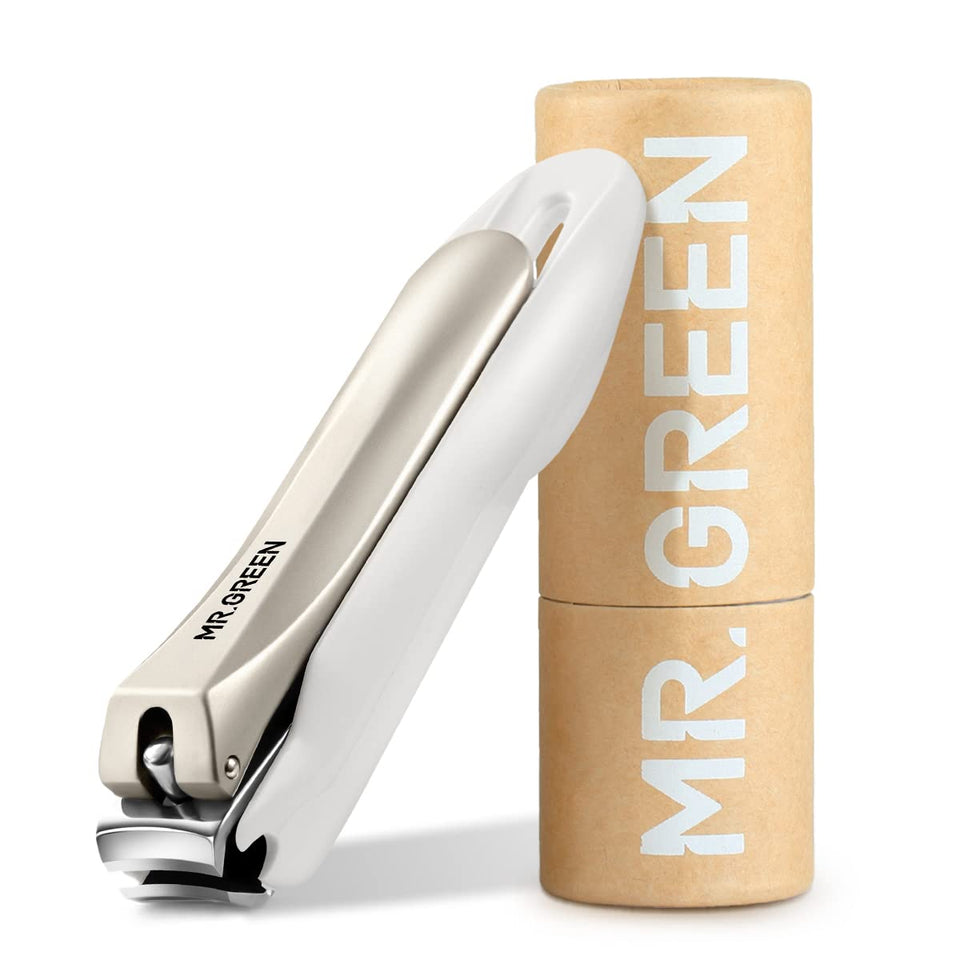 MR.GREEN front view of medium clippers shows anti-splash catcher benefit