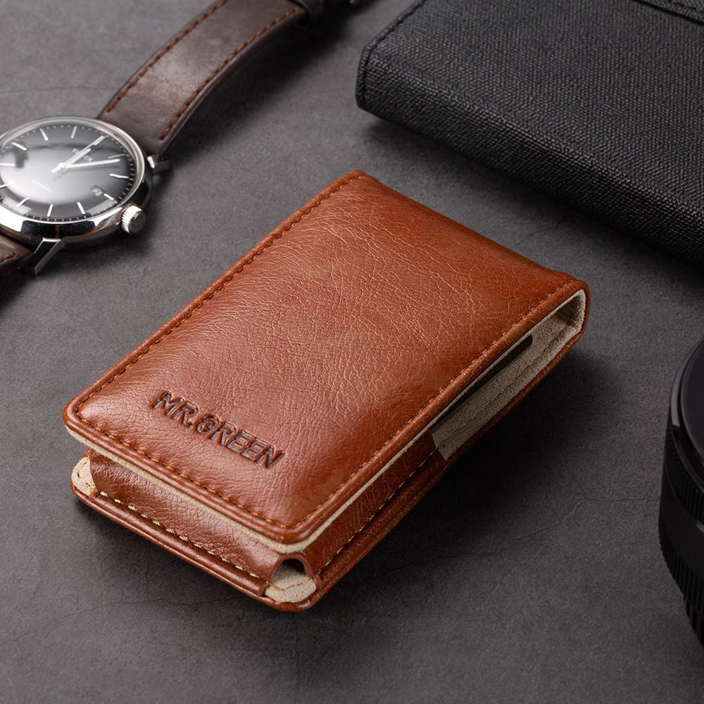 MR.GREEN size comparison with hand to illustrate compact, pocket-friendly scale