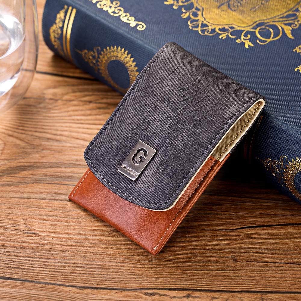 MR.GREEN clippers neatly stored in leather case offering protected, portable organization