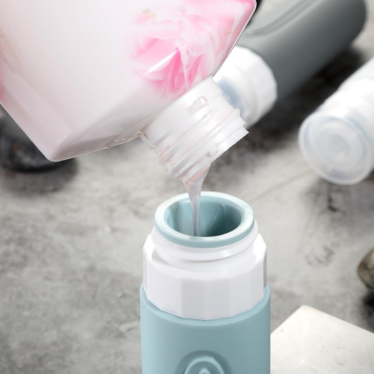 Mrsdry cap and thread seal detail displaying secure screw top for leak protection benefit