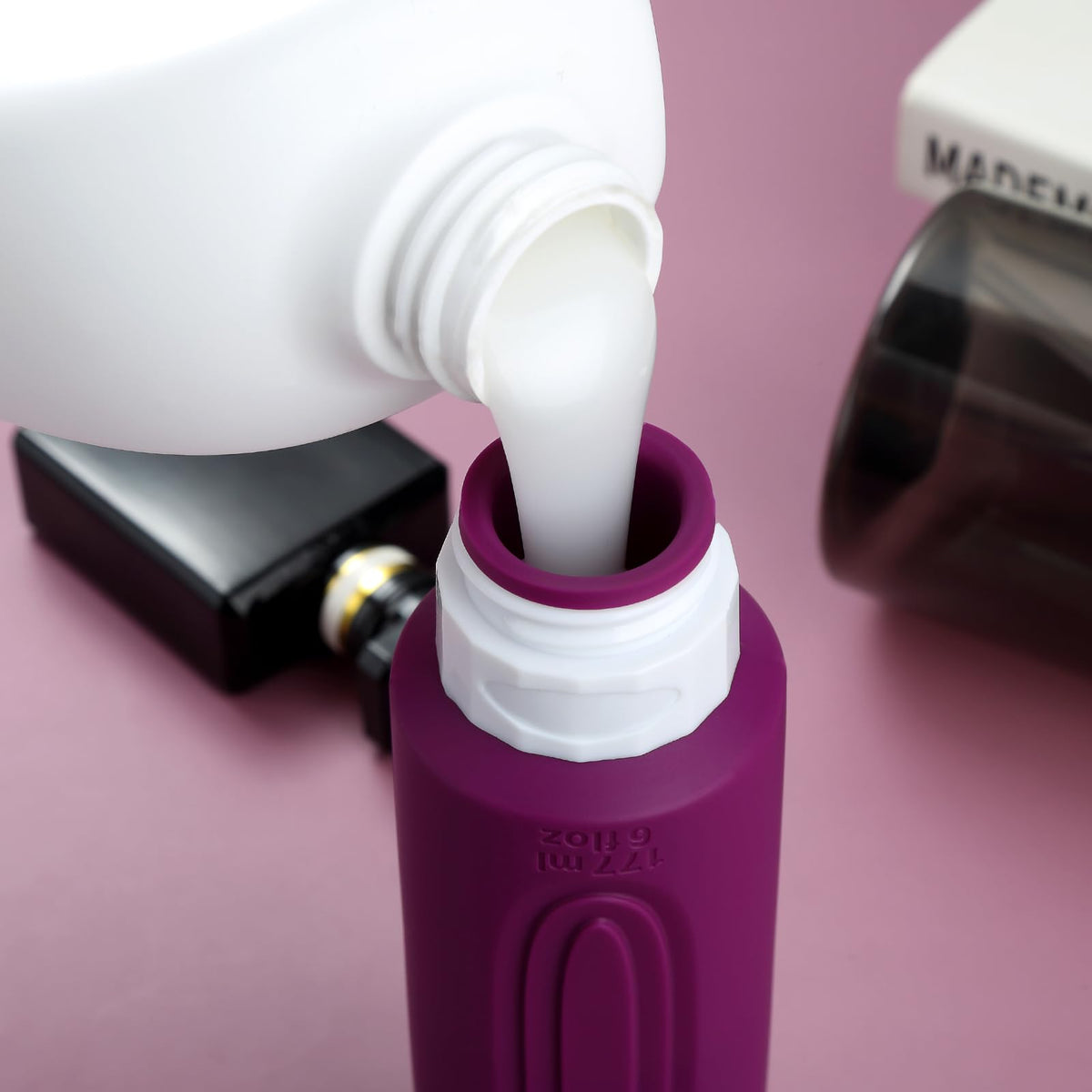 Mrsdry flip-top cap detail showing leak-proof security