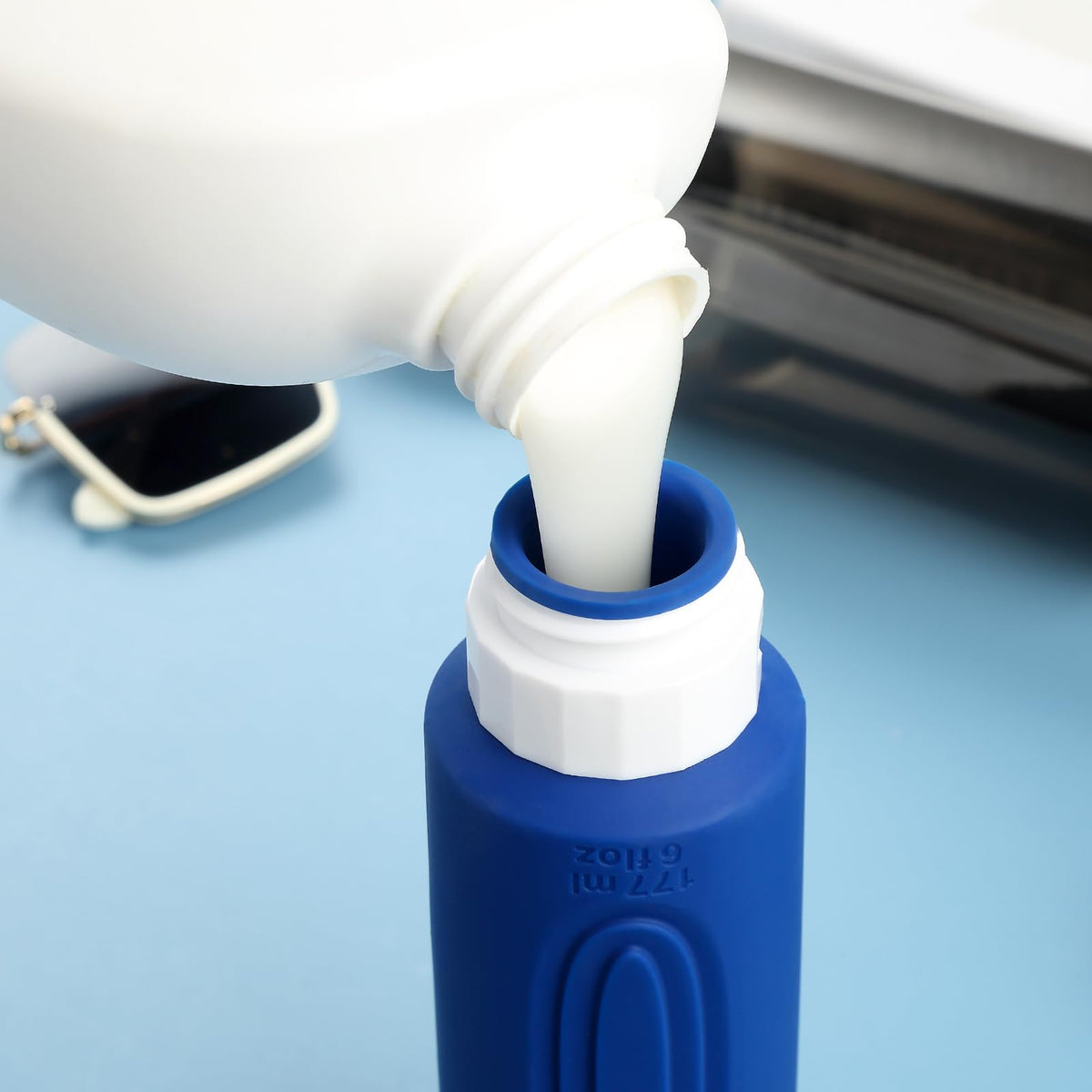 mrsdry flip-top cap detail locking securely to prevent leaks
