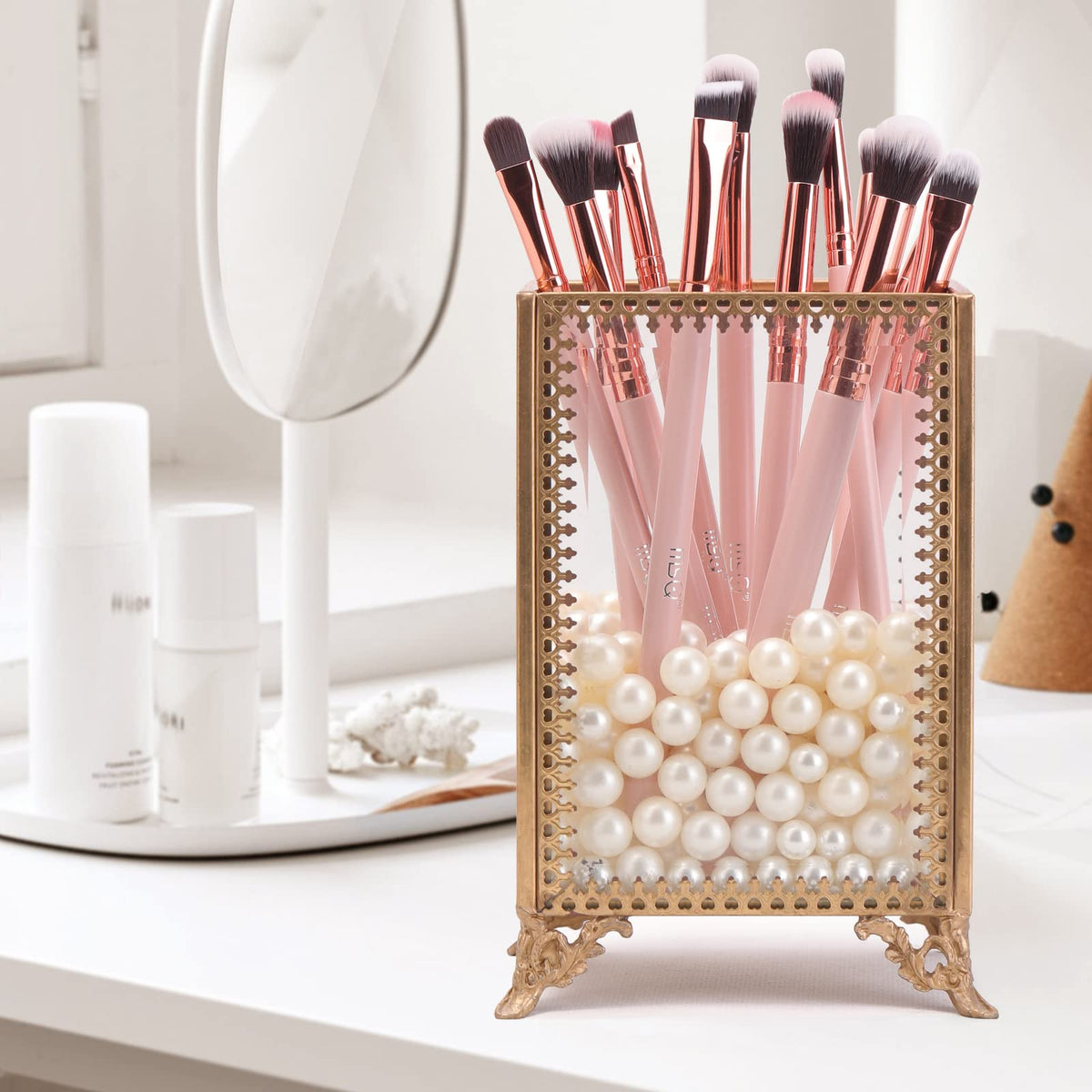 MSQ brushes next to ruler scale comparison showing sizes and portability benefit travel-ready