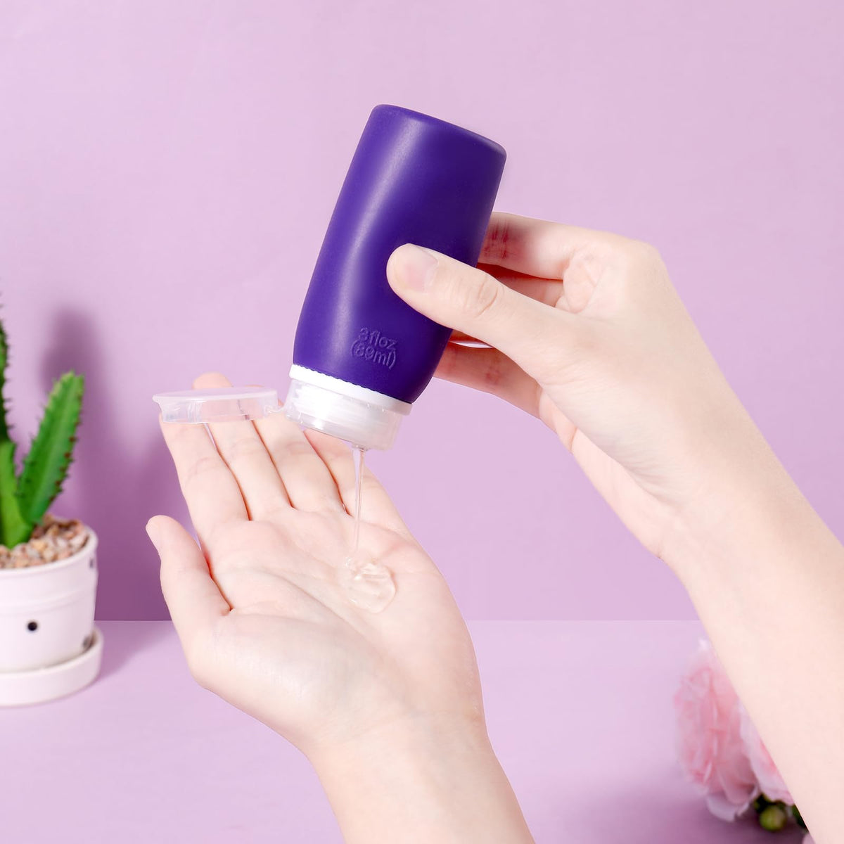 Muslish cream jar and pump bottle detail highlighting leak-proof dispensing and safe materials