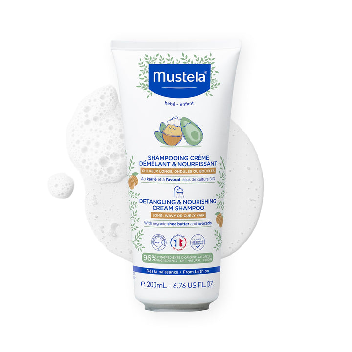 Mustela front packaging of cream shampoo showing product clarity and family-friendly design