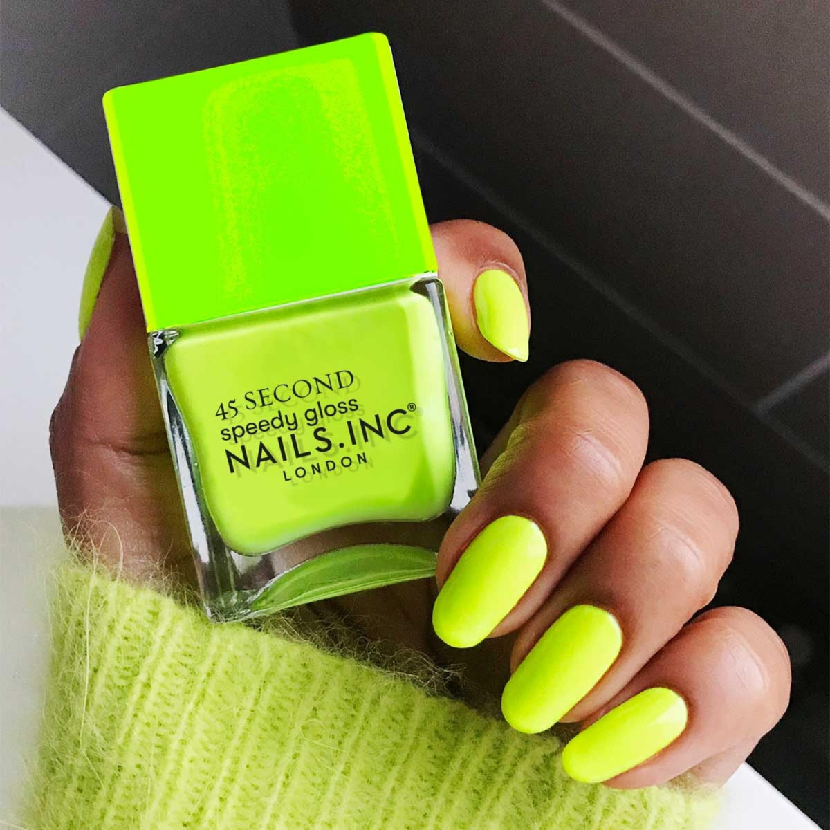 Nails Inc Daisy polish texture swirl demonstrating vivid, streak-free coverage
