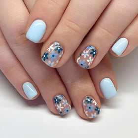 Namrec close-up of glossy daisy pattern highlighting durable acrylic finish