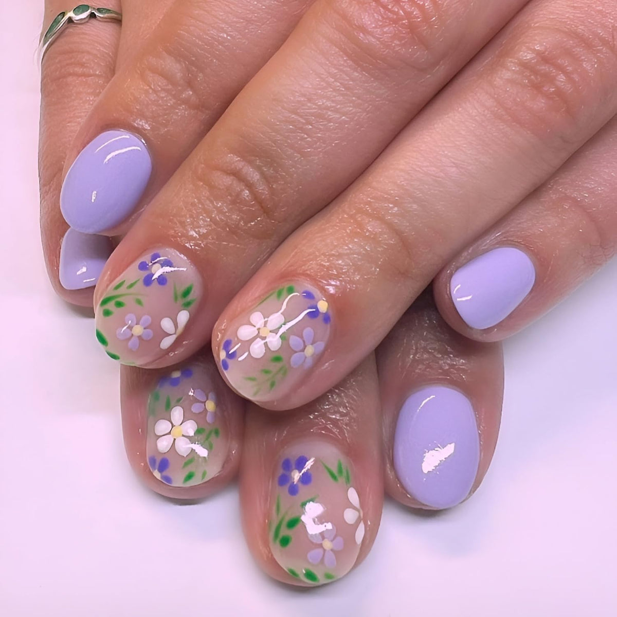 Namrec press-on nails worn on hand demonstrating polished everyday look