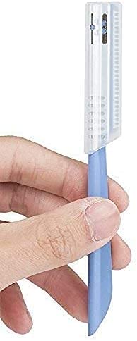 NANAN facial razor inside a travel bag ready for on-the-go touch-ups benefit