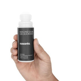 nasanta roll-on closeup of applicator ball highlighting smooth clear finish benefit