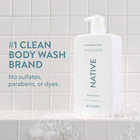 Native label close-up highlighting Cashmere & Rain scent and clean ingredients