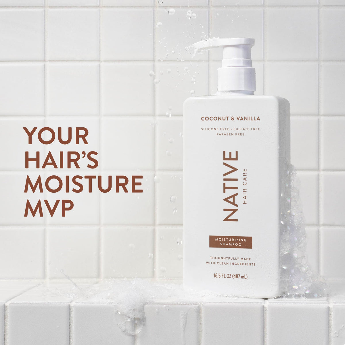 Native bottle close-up label highlighting naturally derived ingredients and scent