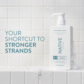 Native label close-up highlighting ingredients and strengthening benefit