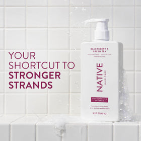 Native pump close-up displaying shampoo texture and easy-dispense benefit