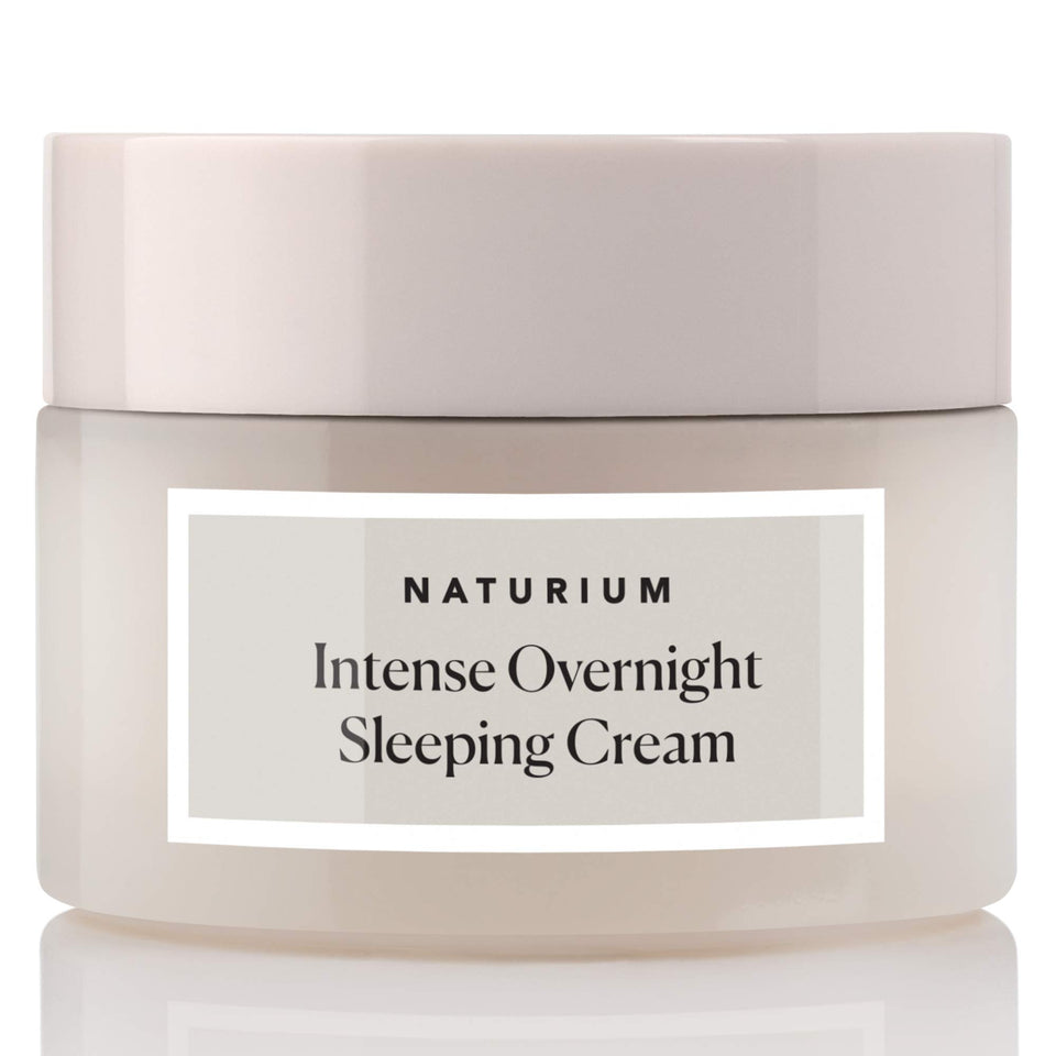 Naturium jar front view showing packaging and moisturizing benefits