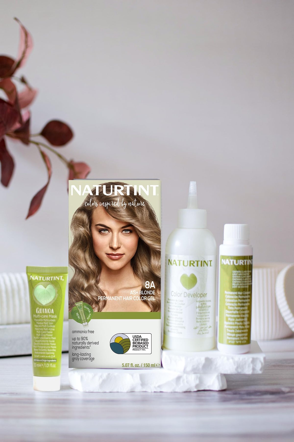 Naturtint color cream texture close-up illustrating smooth consistency