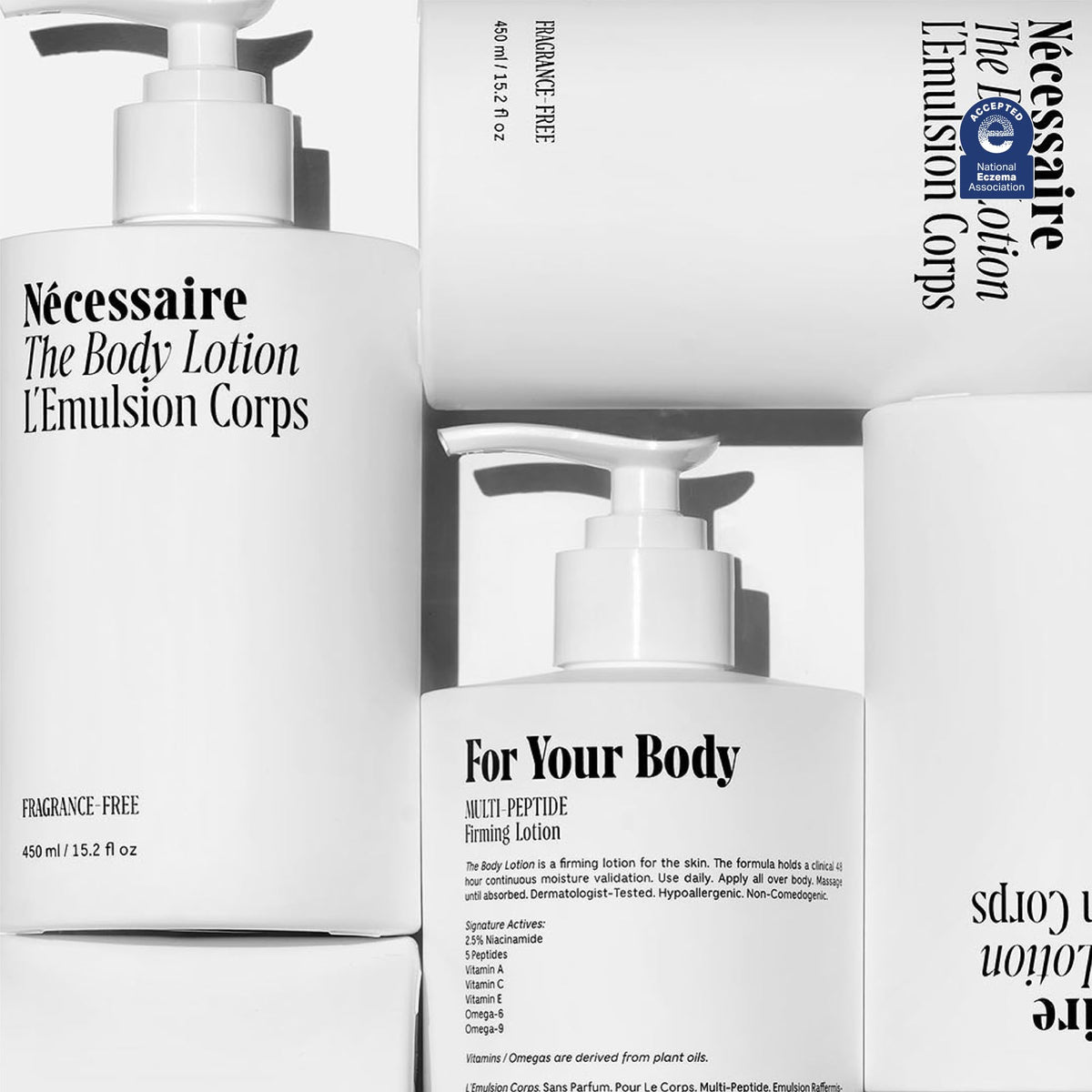 Nécessaire dispensing lotion from pump for easy daily use benefit
