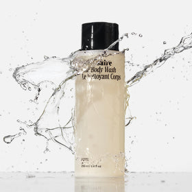 Nécessaire rich foam texture close-up demonstrating gentle lather