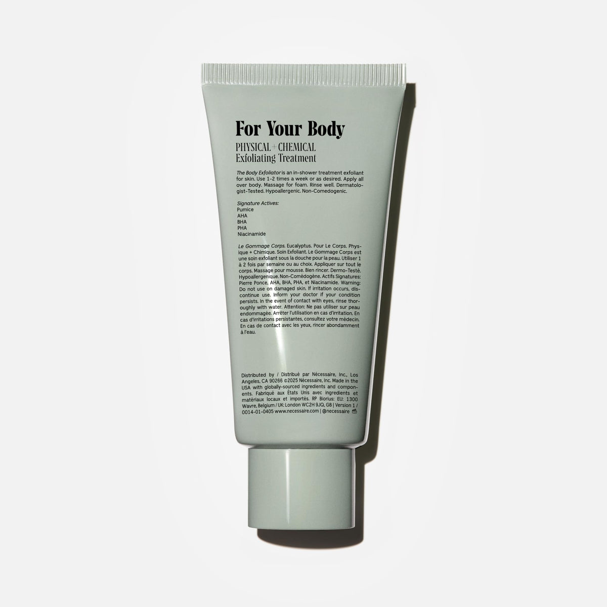 Nécessaire exfoliator creamy texture close-up for visible smoothing benefit