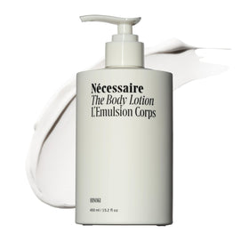 Nécessaire front bottle showing packaging and easy-pour pump for daily hydration