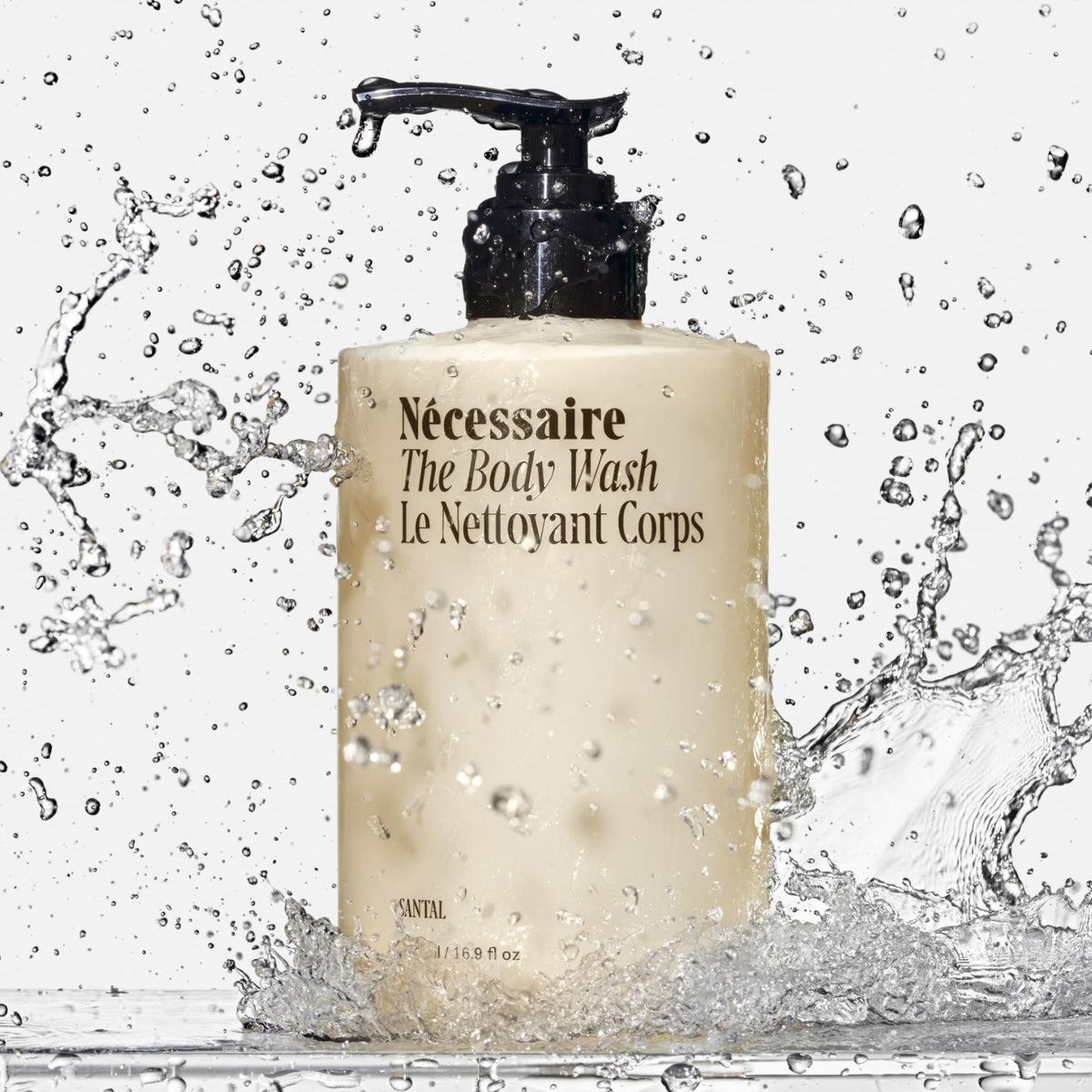 Nécessaire rich foam texture demonstrated for gentle, non-drying cleansing benefit